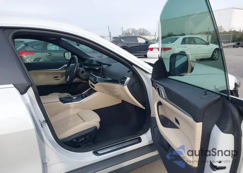 2024 BMW I4 Gran Coupe Edrive35 z USA, uszkodzony, nr VIN WBY43AW01RFS57151